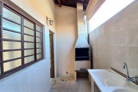 Casa à venda com 250m², 5 quartos e 4 vagasVista do Quarto 1