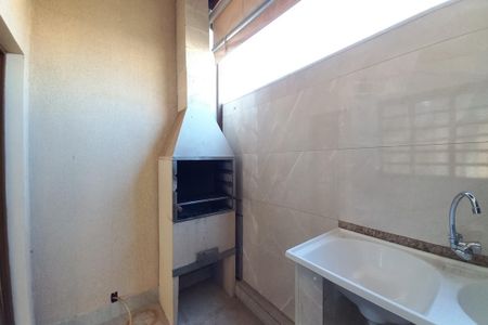 Casa à venda com 250m², 5 quartos e 4 vagasÁrea de Serviço