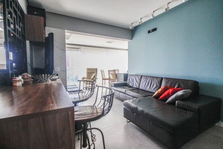 Apartamento à venda com 71m², 2 quartos e 1 vagaSala