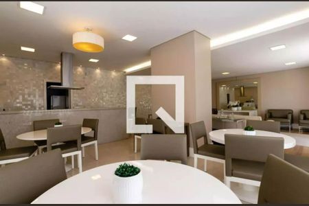 Apartamento à venda com 71m², 2 quartos e 1 vagaÁrea comum