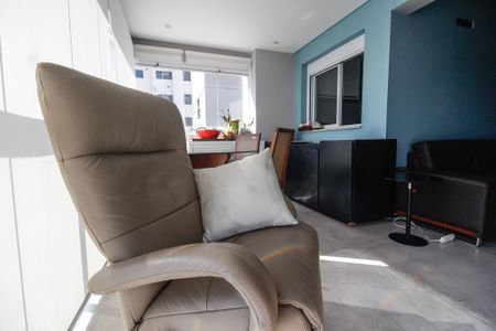 Apartamento à venda com 71m², 2 quartos e 1 vagaVaranda 