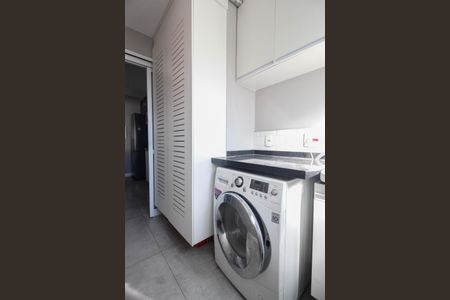 Apartamento à venda com 71m², 2 quartos e 1 vagaÁrea de serviço