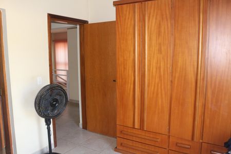 Casa à venda com 300m², 4 quartos e 4 vagasSuíte 3