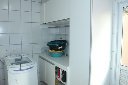 Casa à venda com 300m², 4 quartos e 4 vagasÁrea de Serviço