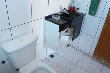 Casa à venda com 300m², 4 quartos e 4 vagasBanheiro da Suíte 3