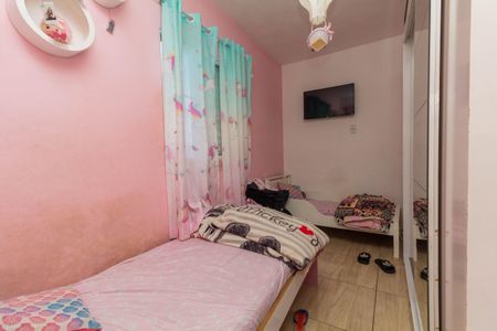 Casa à venda com 235m², 5 quartos e 4 vagas Casa à venda com 235m², 5 quartos e 4 vagasCasa 1 - Quarto 1