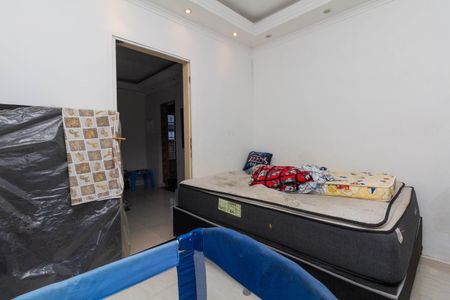 Casa à venda com 235m², 5 quartos e 4 vagas Casa à venda com 235m², 5 quartos e 4 vagasCasa 2 - Quarto