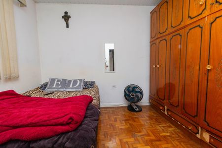 Casa à venda com 235m², 5 quartos e 4 vagas Casa à venda com 235m², 5 quartos e 4 vagasCasa 1 - Quarto 2