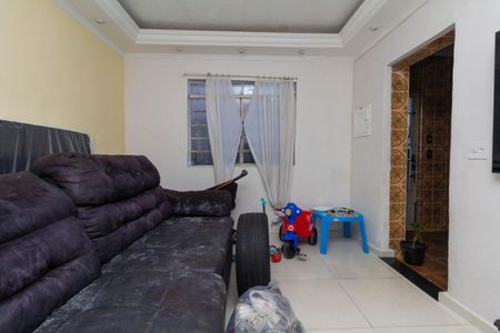 Casa à venda com 235m², 5 quartos e 4 vagas Casa à venda com 235m², 5 quartos e 4 vagasCasa 2 - Sala