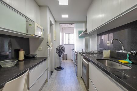 Apartamento à venda com 100m², 3 quartos e 2 vagasCozinha