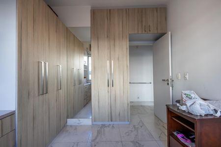 Apartamento à venda com 100m², 3 quartos e 2 vagasQuarto 2
