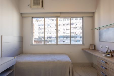 Apartamento à venda com 100m², 3 quartos e 2 vagasQuarto 1