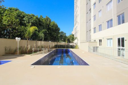 Apartamento à venda com 35m², 2 quartos e sem vagaÁrea comum - Piscina