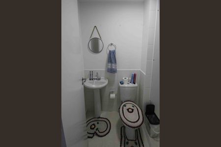 Apartamento para alugar com 35m², 2 quartos e sem vagaBanheiro