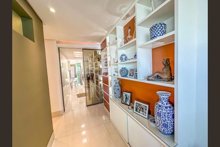 Apartamento à venda com 150m², 3 quartos e 1 vagaCorredor