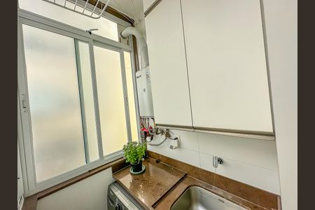 Apartamento à venda com 150m², 3 quartos e 1 vagaÁrea de Serviço