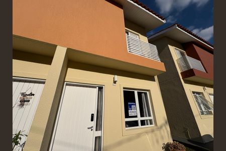 Casa de condomínio à venda com 74m², 2 quartos e 2 vagasPlaquinha instalada e registrada