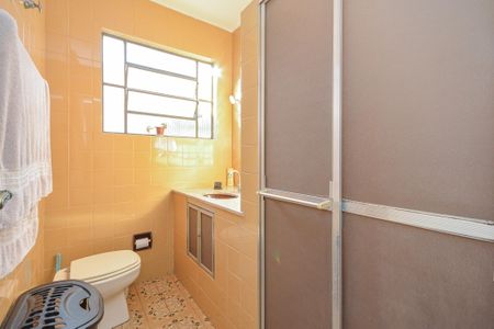 Casa à venda com 141m², 3 quartos e 2 vagas Casa à venda com 141m², 3 quartos e 2 vagasBanheiro Suíte