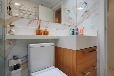 Apartamento à venda com 122m², 3 quartos e 2 vagasBanheiro da Suíte