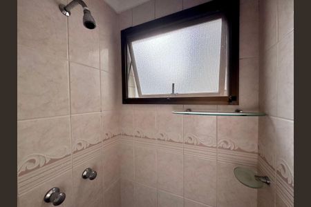 Apartamento à venda com 82m², 3 quartos e 2 vagasSuite - Banheiro