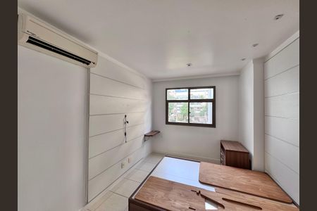 Apartamento à venda com 82m², 3 quartos e 2 vagasSuite