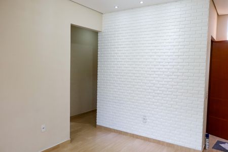 Casa à venda com 180m², 3 quartos e 1 vaga Casa à venda com 180m², 3 quartos e 1 vagaSala