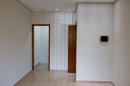 Casa à venda com 180m², 3 quartos e 1 vaga Casa à venda com 180m², 3 quartos e 1 vagaSuíte
