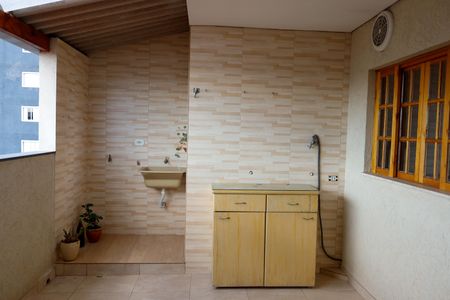 Casa à venda com 180m², 3 quartos e 1 vaga Casa à venda com 180m², 3 quartos e 1 vagaLavanderia