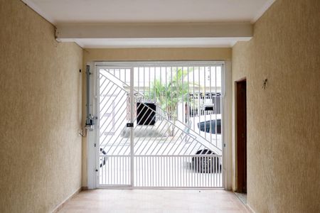 Casa à venda com 180m², 3 quartos e 1 vaga Casa à venda com 180m², 3 quartos e 1 vagaGaragem