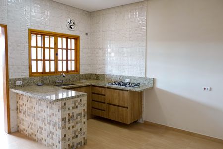 Casa à venda com 180m², 3 quartos e 1 vaga Casa à venda com 180m², 3 quartos e 1 vagaCozinha