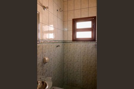 Casa à venda com 180m², 3 quartos e 1 vaga Casa à venda com 180m², 3 quartos e 1 vagaBanheiro da Suíte 3