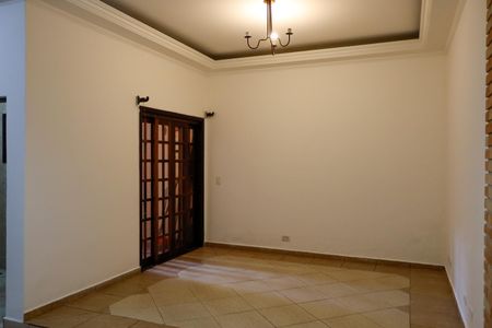 Casa à venda com 180m², 3 quartos e 1 vaga Casa à venda com 180m², 3 quartos e 1 vagaSala 2