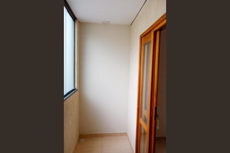 Casa à venda com 180m², 3 quartos e 1 vaga Casa à venda com 180m², 3 quartos e 1 vagaSacada