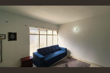 Casa à venda com 300m², 4 quartos e 3 vagasSala