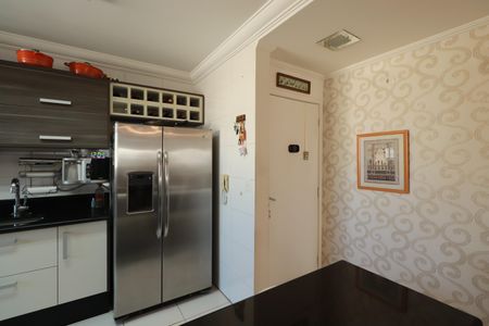 Apartamento à venda com 98m², 4 quartos e 2 vagasCozinha