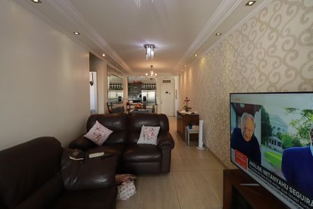 Apartamento à venda com 98m², 4 quartos e 2 vagasSala