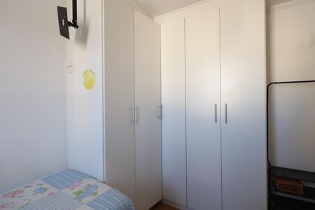 Apartamento à venda com 98m², 4 quartos e 2 vagasQuarto 2