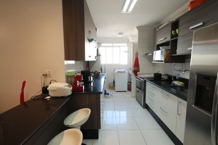 Apartamento à venda com 98m², 4 quartos e 2 vagasCozinha