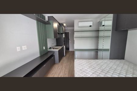 Studio à venda com 26m², 1 quarto e sem vaga Studio à venda com 26m², 1 quarto e sem vagaFoto 01