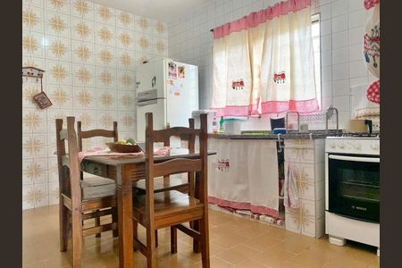 Casa à venda com 115m², 3 quartos e 2 vagasFoto 05