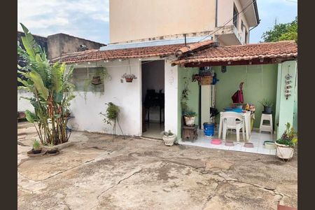 Casa à venda com 115m², 3 quartos e 2 vagasFoto 06