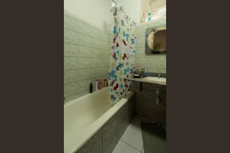 Apartamento à venda com 83m², 3 quartos e sem vagaBanheiro