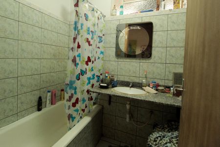 Apartamento à venda com 83m², 3 quartos e sem vagaBanheiro