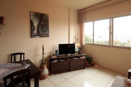 Apartamento à venda com 83m², 3 quartos e sem vagaSala