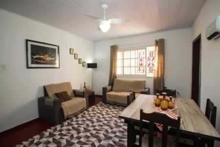 Casa à venda com 120m², 3 quartos e 1 vaga Casa à venda com 120m², 3 quartos e 1 vagaSala 1