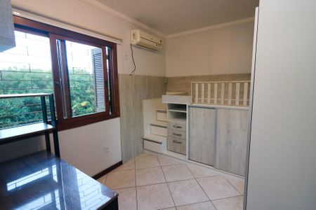 Casa de condomínio à venda com 110m², 2 quartos e 2 vagasSuíte 1