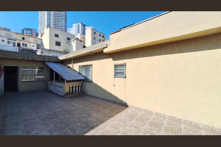 Casa para alugar com 250m², 3 quartos e 3 vagas Casa para alugar com 250m², 3 quartos e 3 vagasQuintal