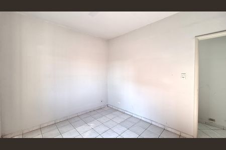 Casa para alugar com 250m², 3 quartos e 3 vagas Casa para alugar com 250m², 3 quartos e 3 vagasQuarto