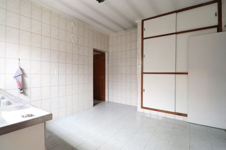 Casa para alugar com 250m², 3 quartos e 3 vagasCozinha