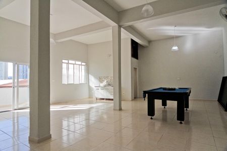 Casa à venda com 290m², 4 quartos e 3 vagas Casa à venda com 290m², 4 quartos e 3 vagasSalão